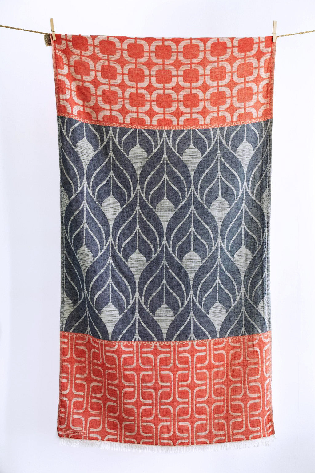 Kissamos Towel